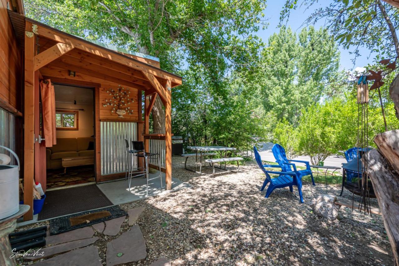 Lava Hideout Cabins 라바 핫 스프링스 외부 사진